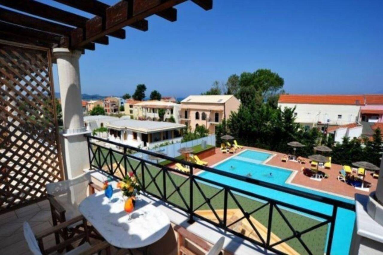 Thinalos Aparthotel Acharavi  Ngoại thất bức ảnh