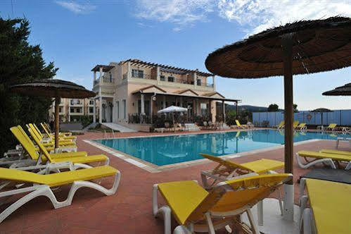 Thinalos Aparthotel Acharavi  Ngoại thất bức ảnh